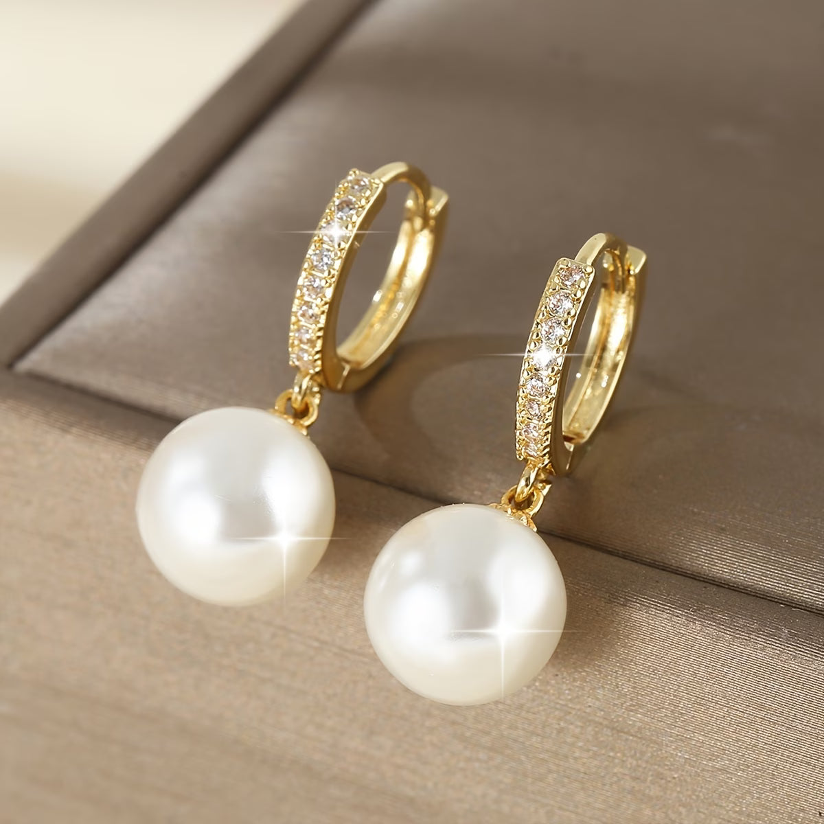 The Geometric Pearl Drop Earrings