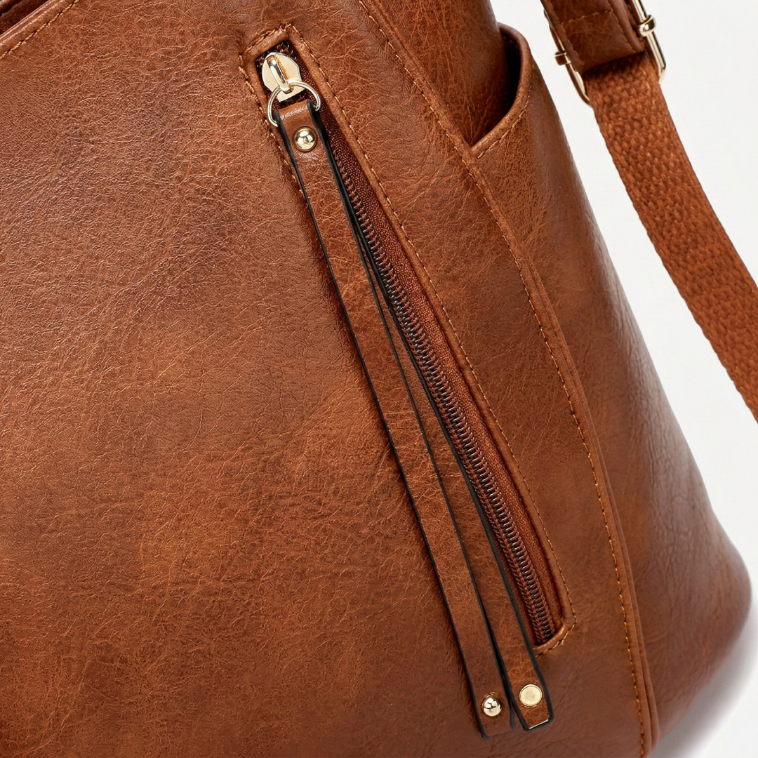 Solméra Shoulder Bag in Gray - Lync Nova