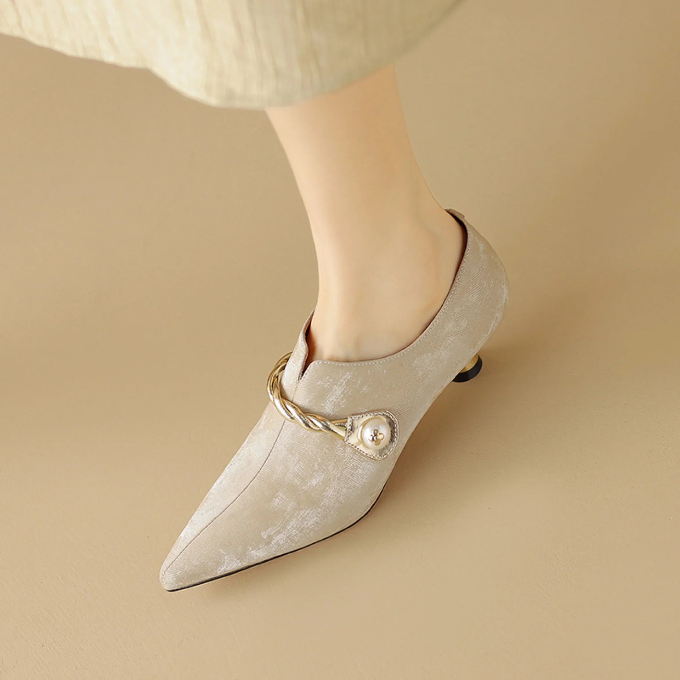 Ellen Solstice Mid-Heels