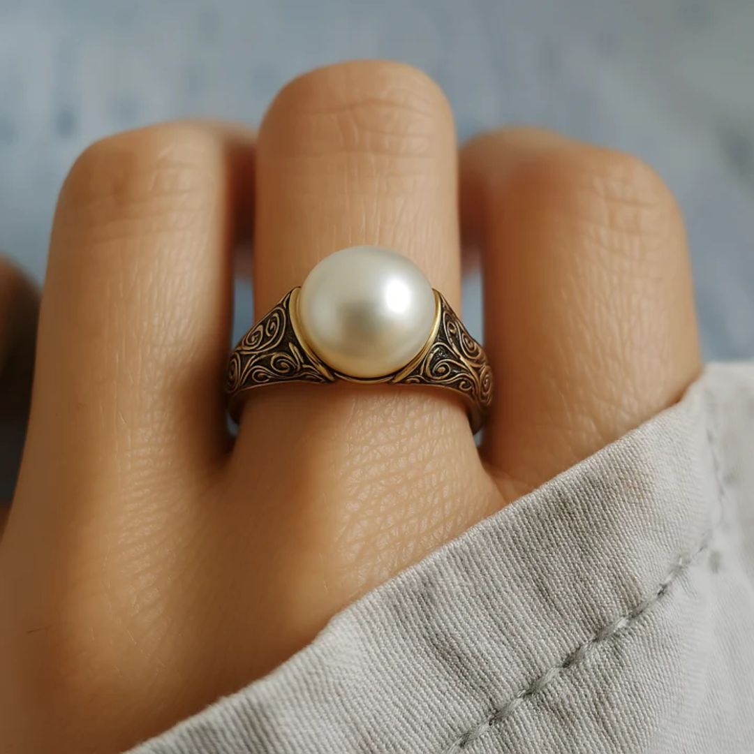Timeless Vintage Pearl Gold Ring