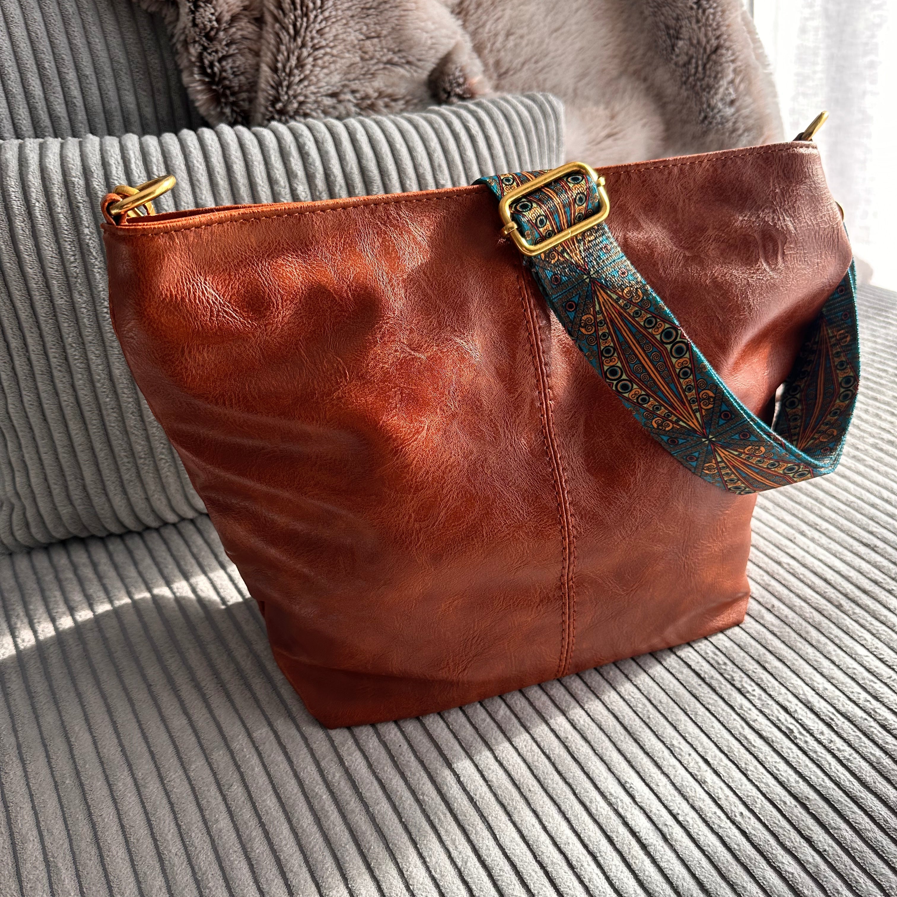 Kalira | Crossbody Bag
